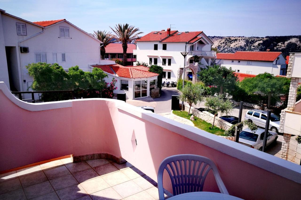 Apartmani Simon Lopar Esterno foto
